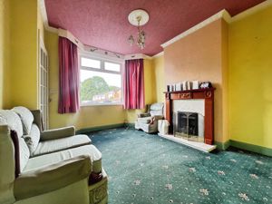 Lounge- click for photo gallery